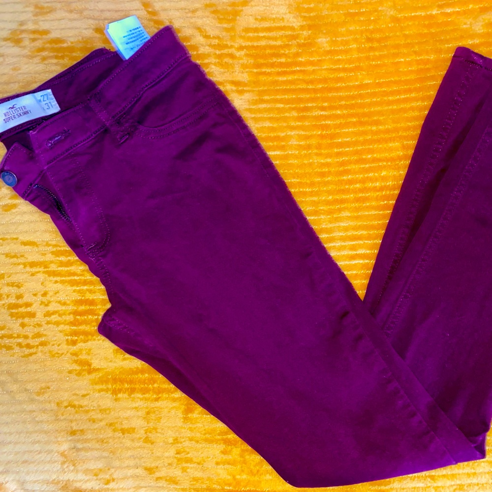 Hollister pants